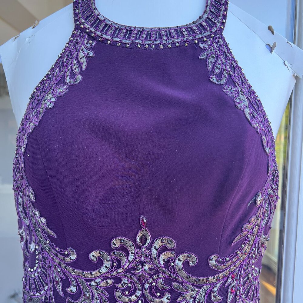 *Only Worn ONCE!* Madeline Gardner New York Style: 71625 / US Size 4 / Eggplant